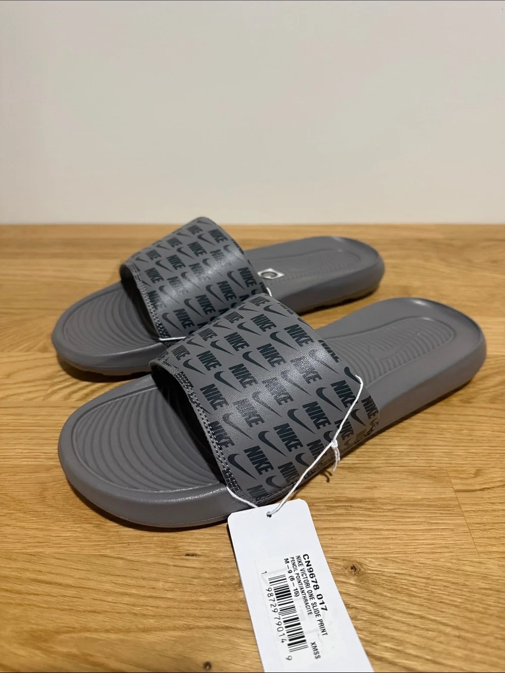 Nike Victori One Slide